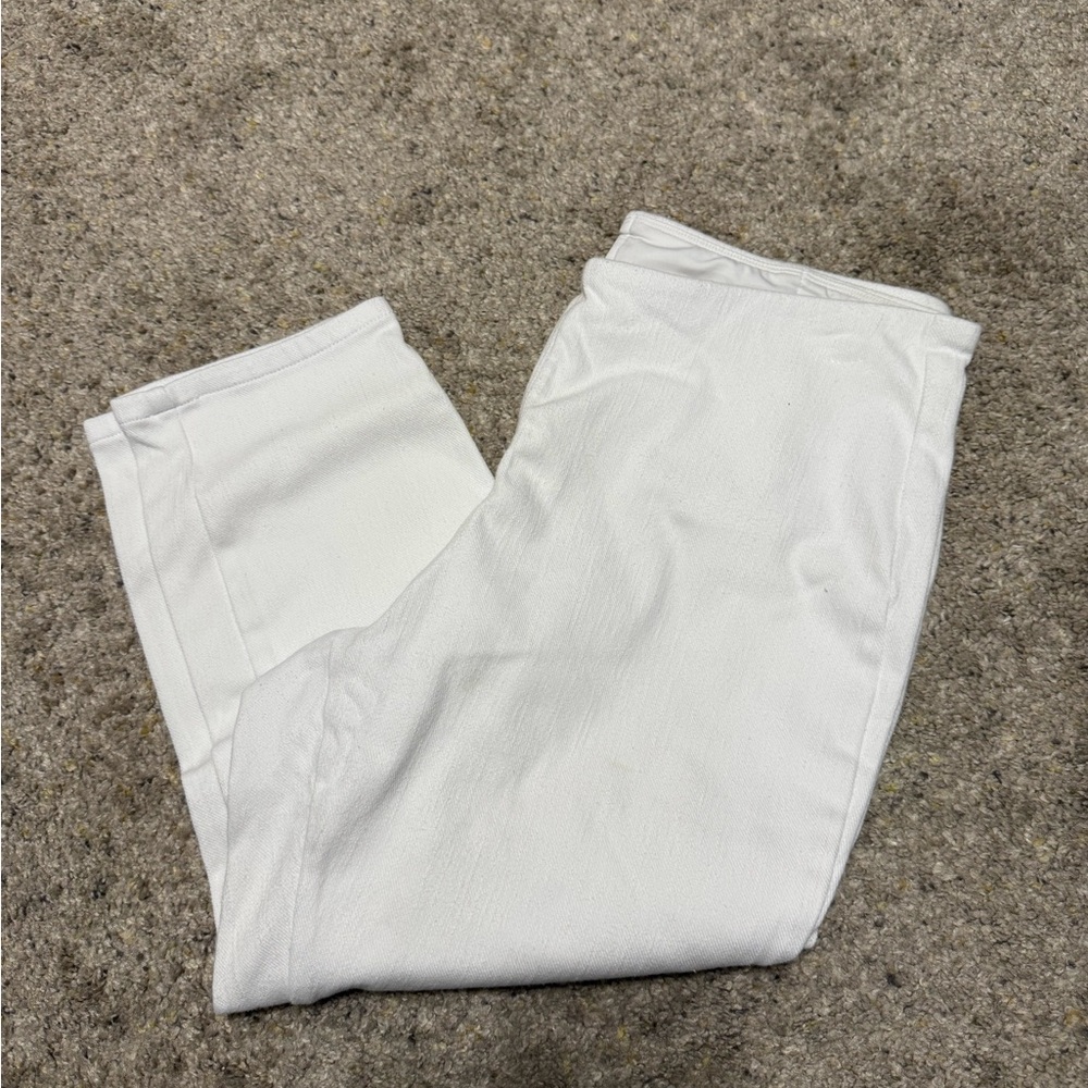 Belle by Kim Gravel Hollywood waist capris, white, 14P
